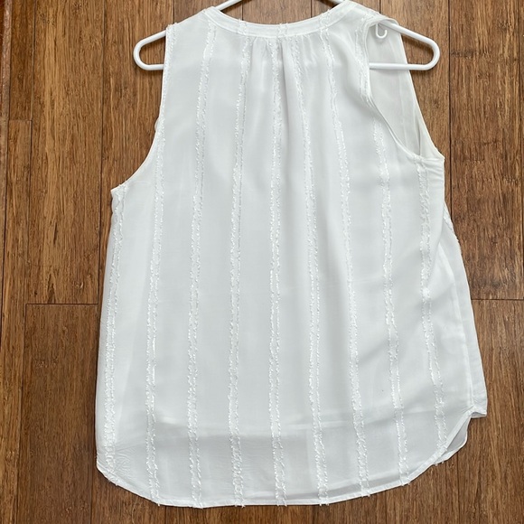 LOFT white sleeveless top - size medium - Picture 2 of 4